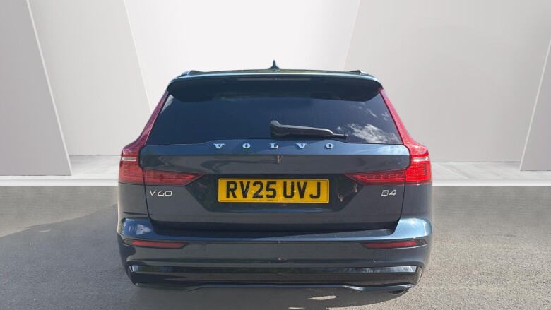 Volvo V60 2.0 B4P Ultra Dark 5dr Auto Petrol Estate